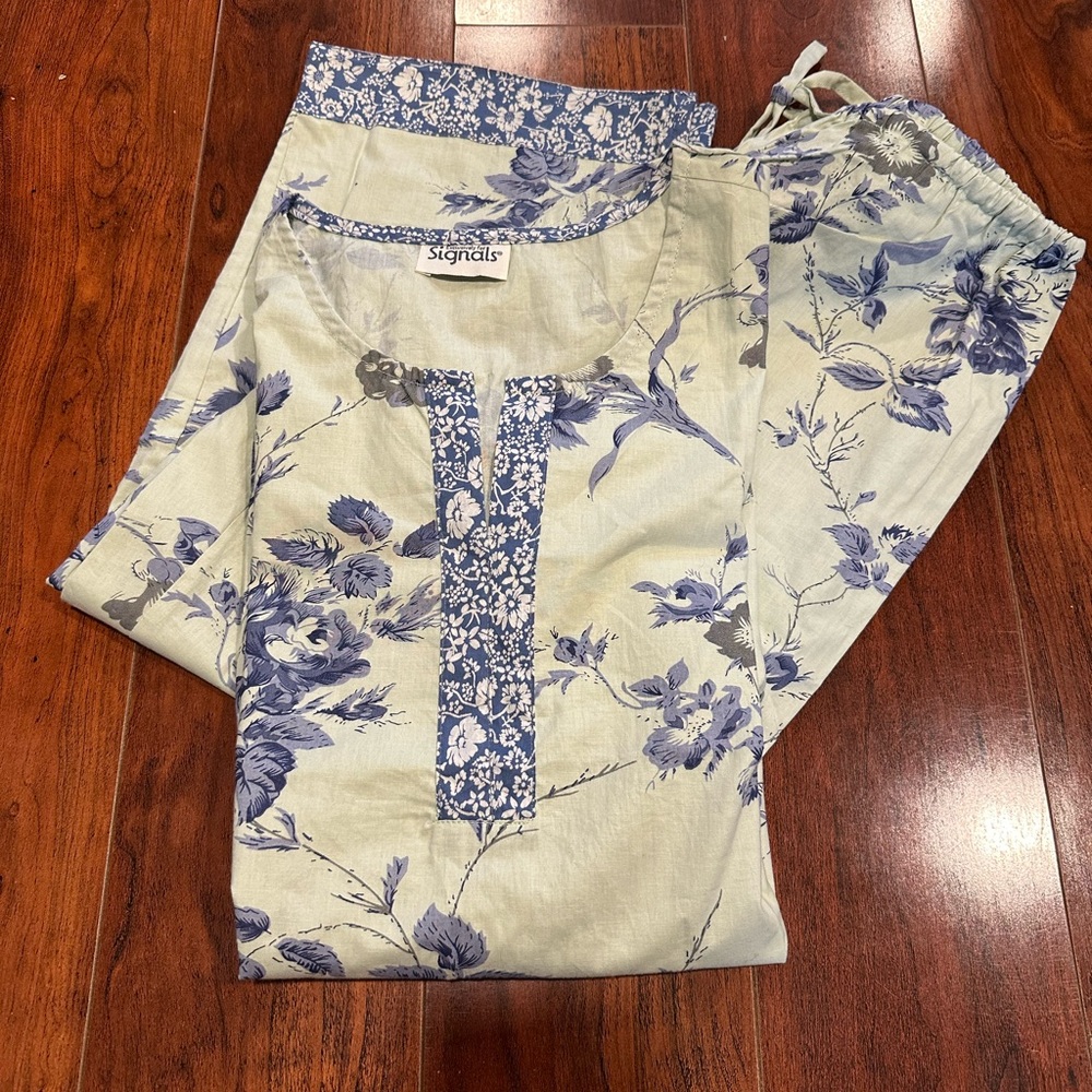 Floral Print Cotton Pajamas